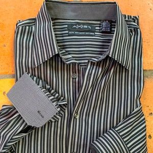 💲❗️FINAL SALE❗️💲 A[X]IST men’s pinstripe shirt, kick up your New Year❗️